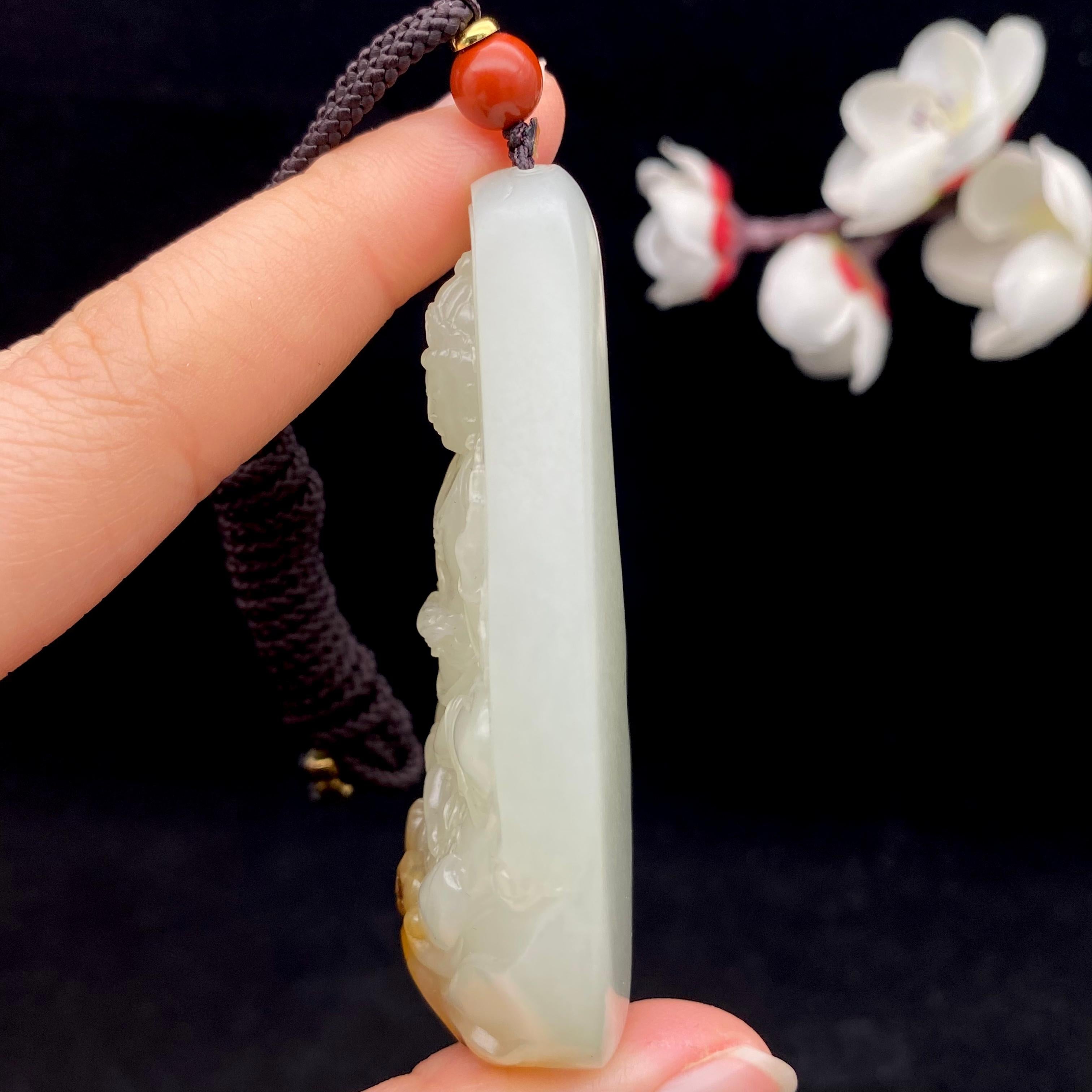 和田玉籽料【观音】（69.8g）