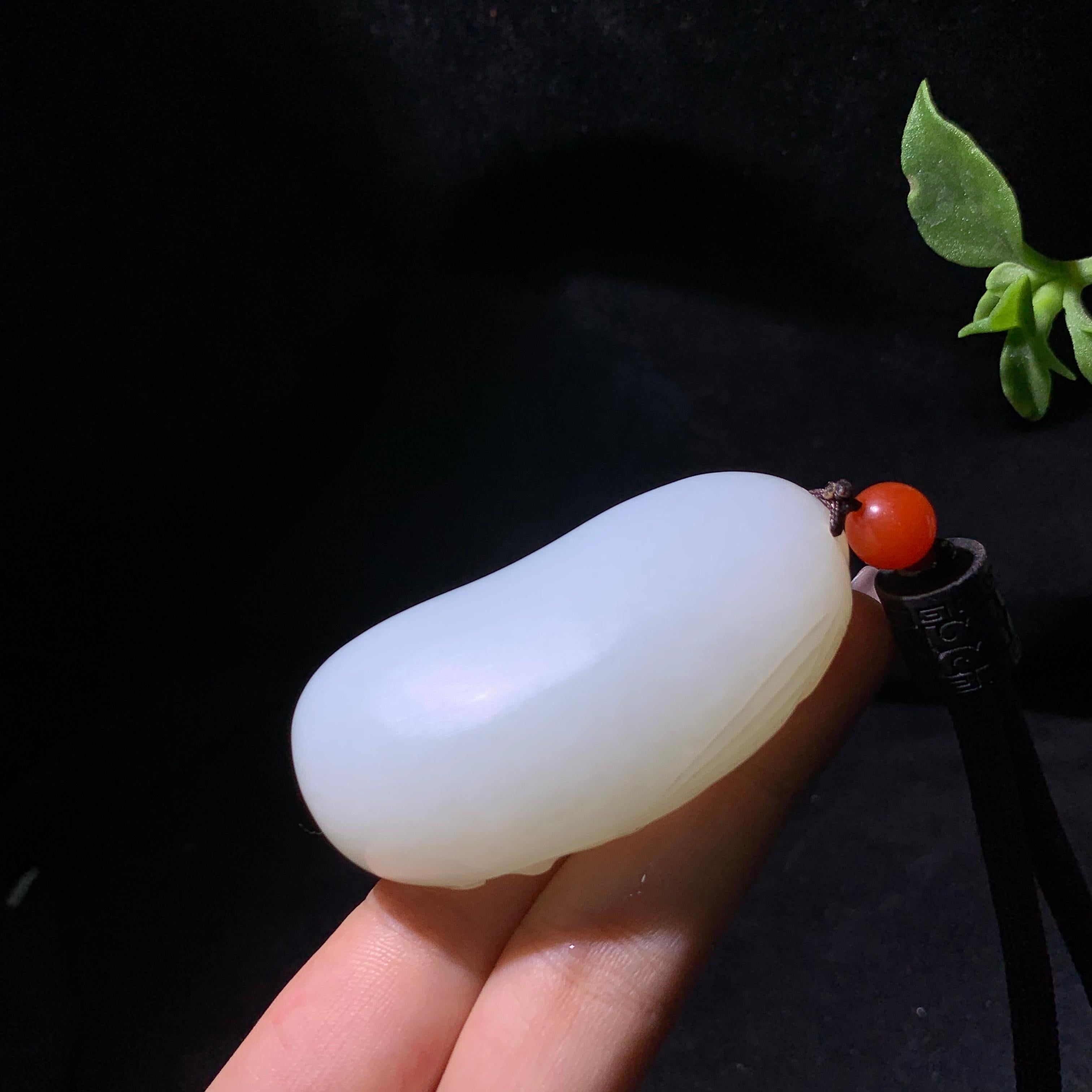 和田籽料一路连科（89.6g）
