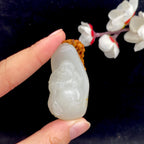 和田玉籽料佛公【福在眼前】（27.3g）
