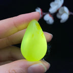 和田玉黄皮籽料挂件（18.4g）