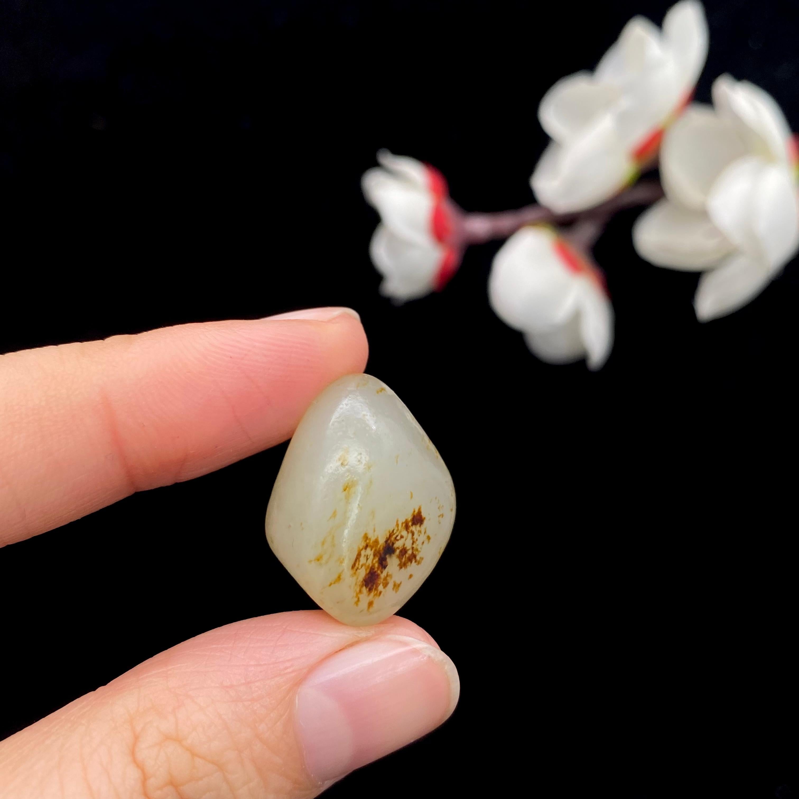和田玉洒金皮籽料戒面籽（5.3g）
