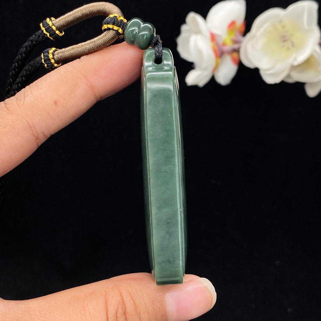 和田玉沙枣青籽料【平安无事牌】（73.2g）