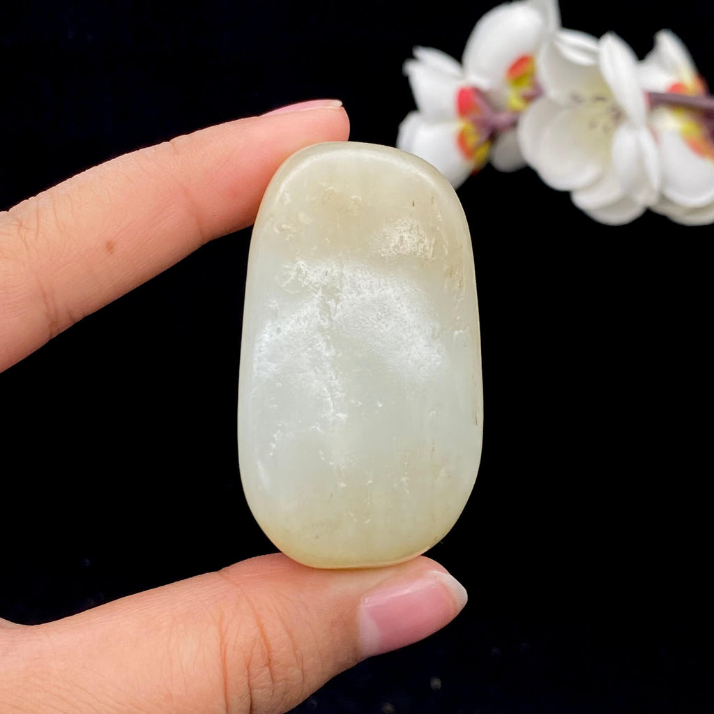 【超值推荐】和田玉籽料糖小手把件（90g）