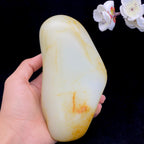和田玉洒红皮籽料原石（902.3g）