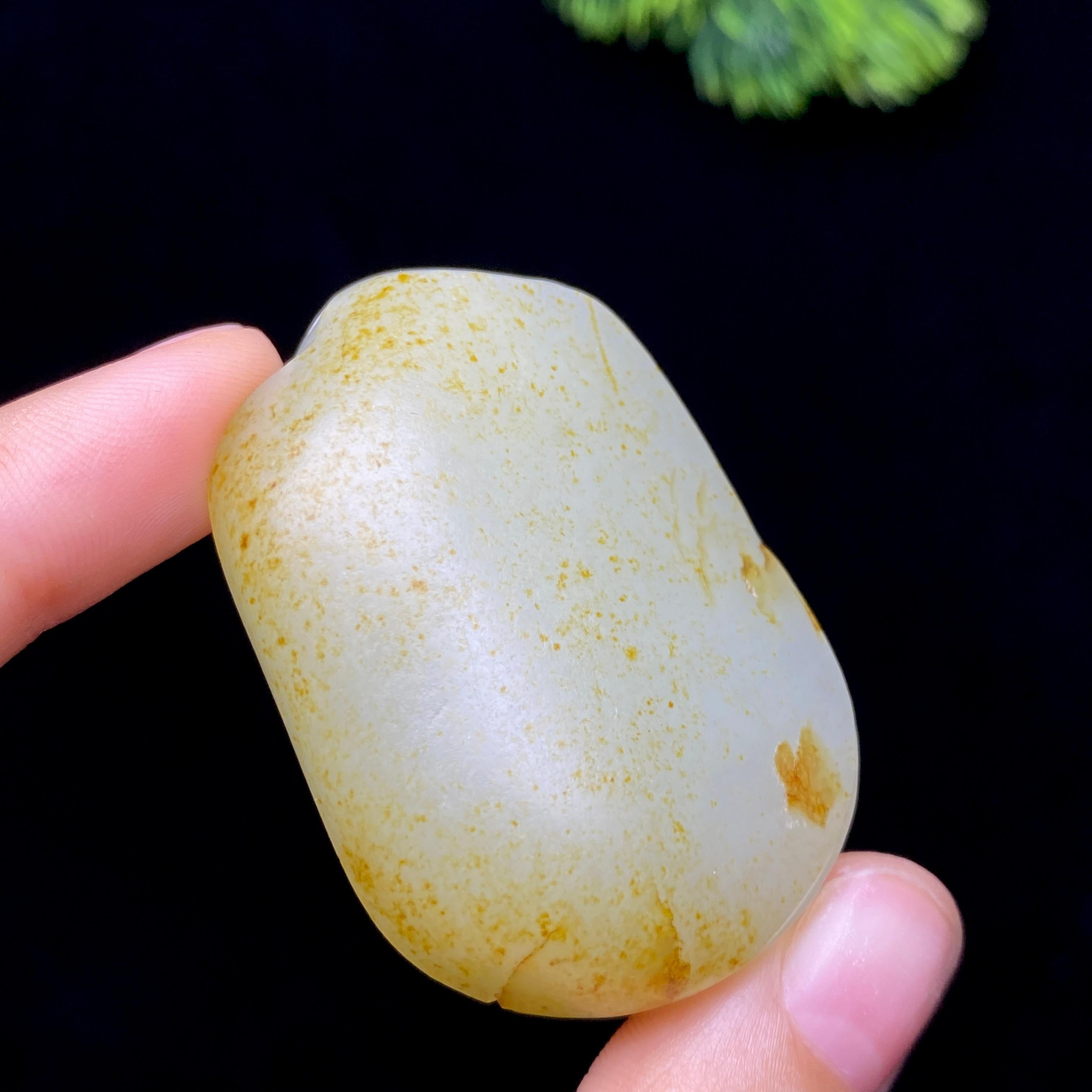 和田玉籽料无事牌（45.2g）