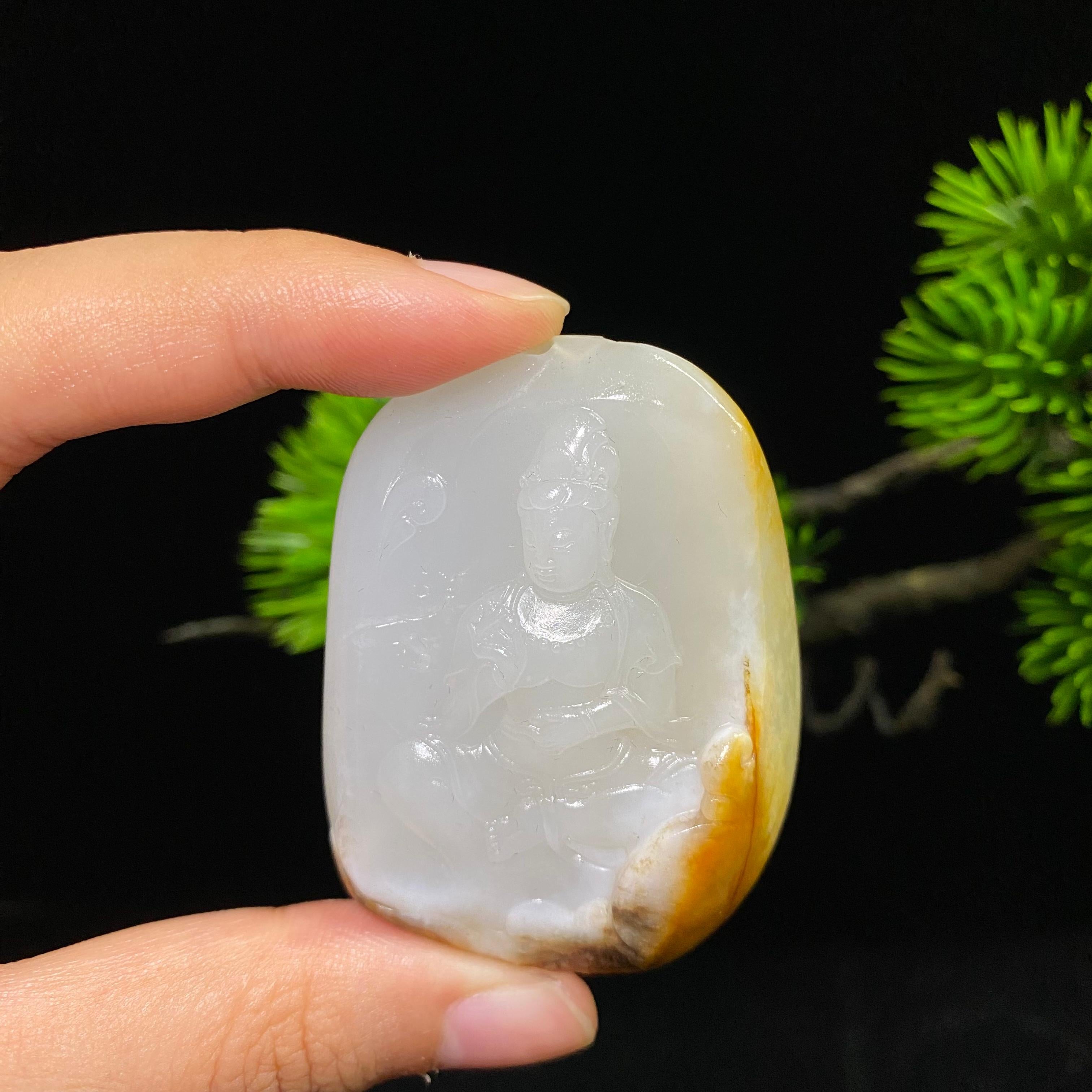 和田玉籽料观音（54.0g）