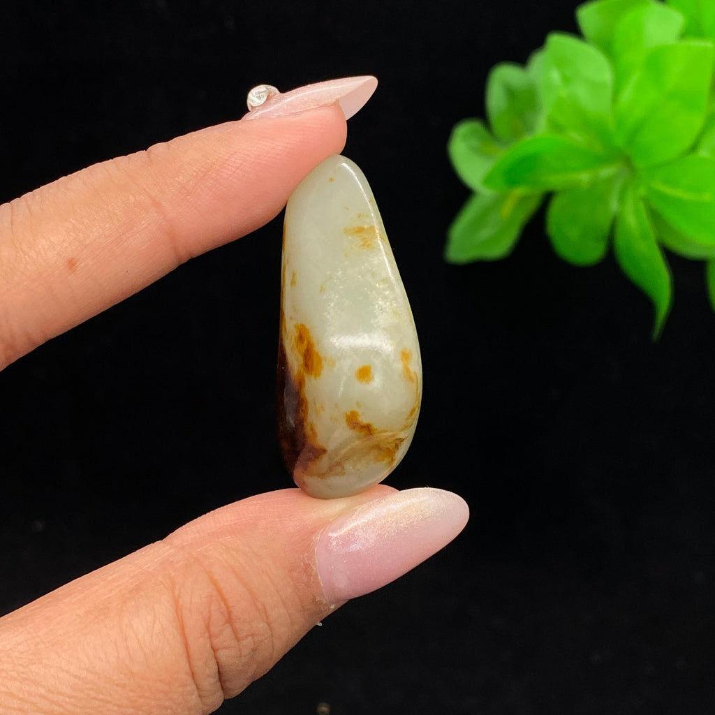 和田玉聚红皮籽料挂件（19.8g）