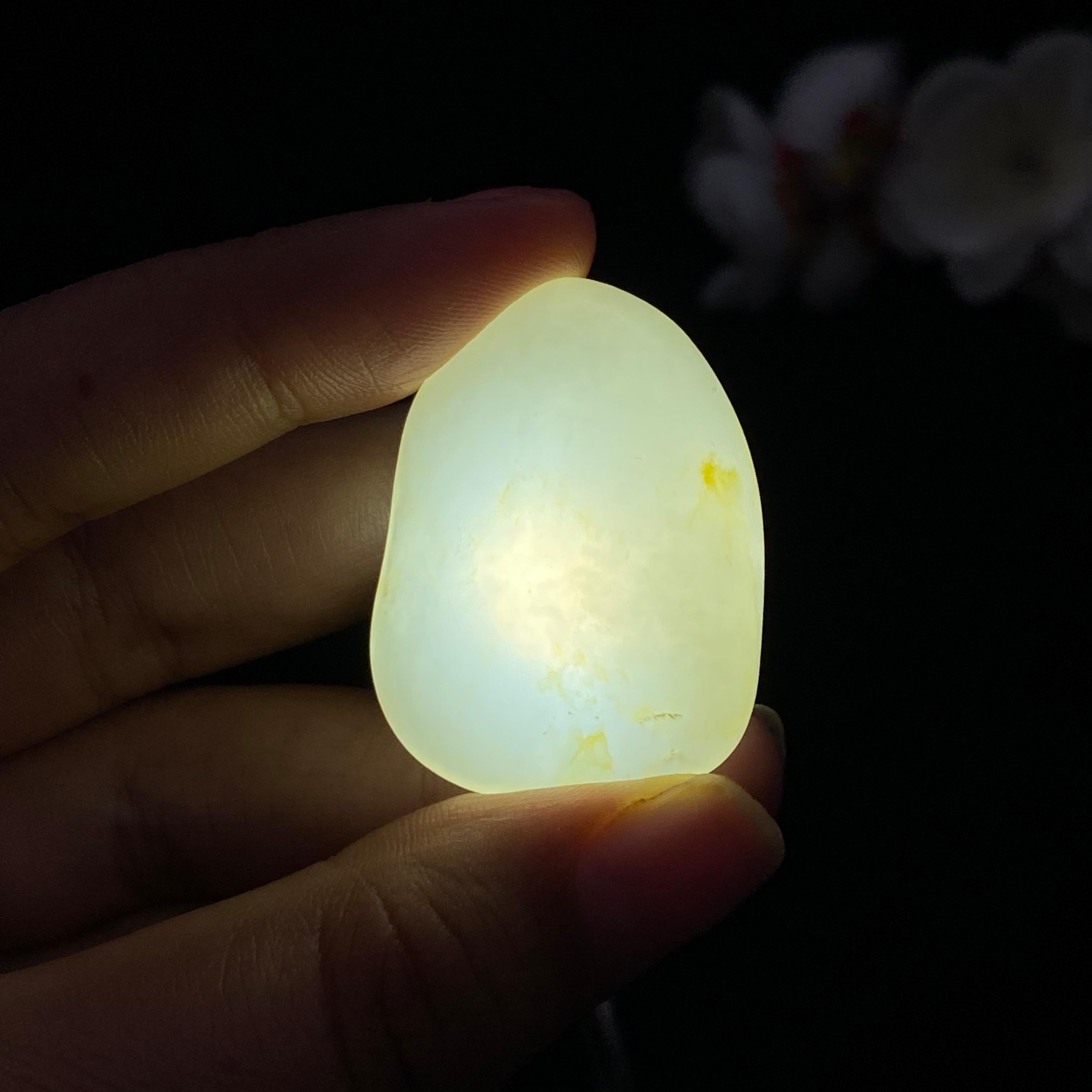 和田玉白玉籽料挂件（16.7g）
