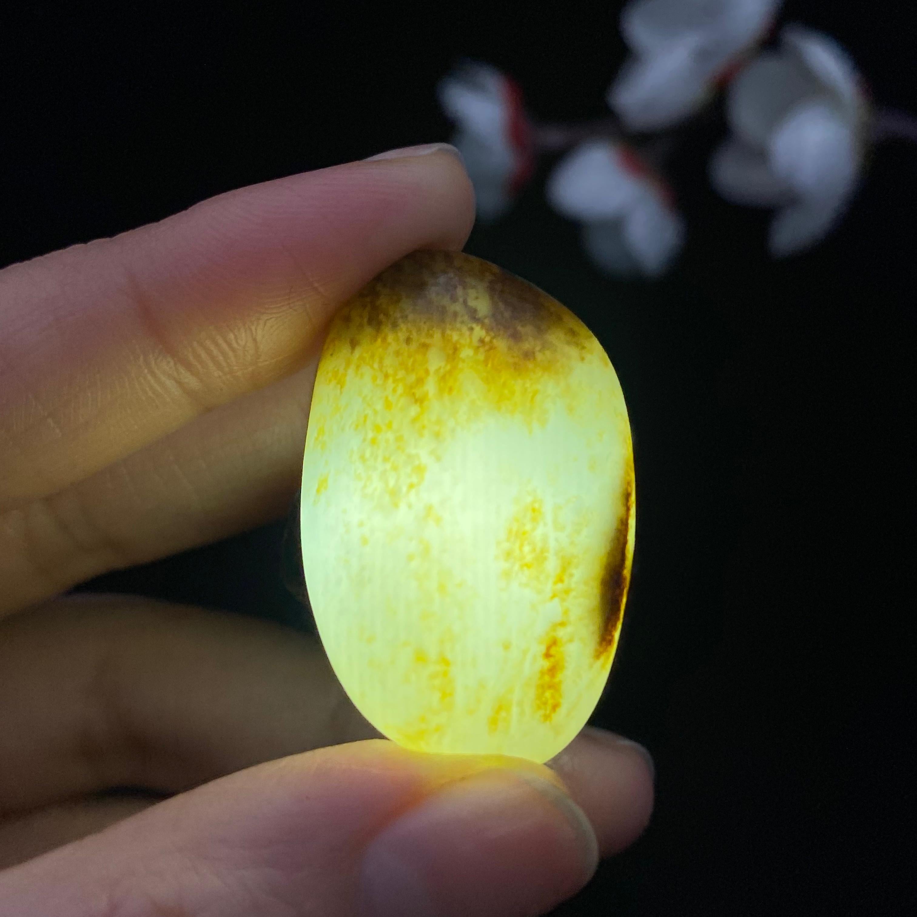 和田玉秋梨皮籽料（13.3g）