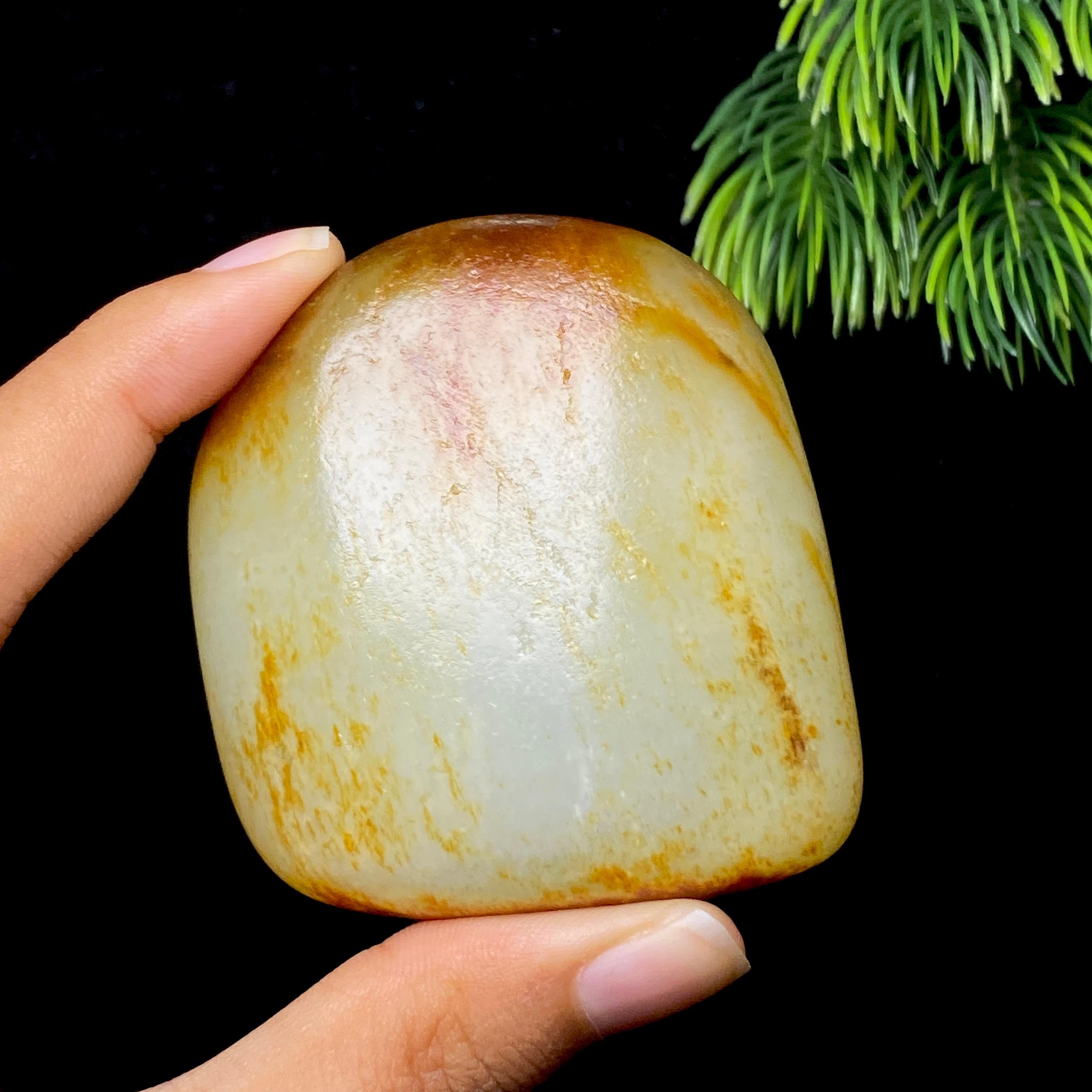 和田玉红皮籽料（141.5g）