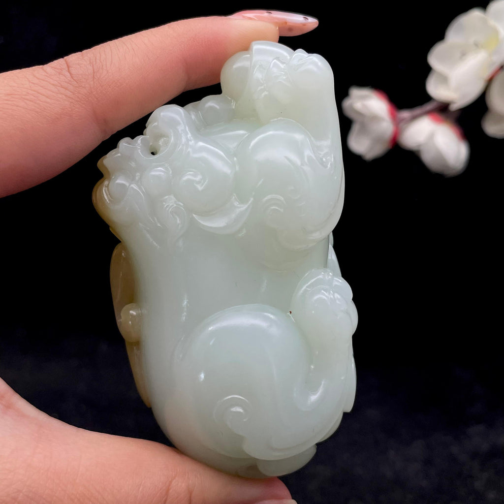 和田玉糖白【携子上朝】手把件（225.5g）