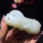 和田玉籽料手把件马到功成（114.4g）