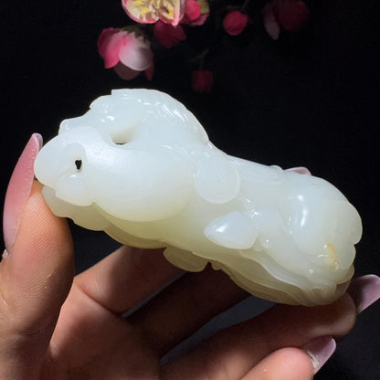 和田玉籽料手把件马到功成（114.4g）
