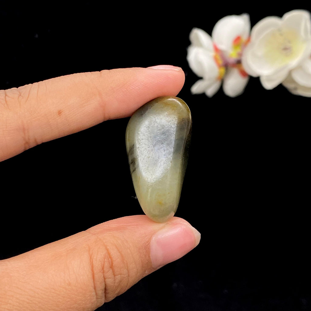 和田玉聚黄皮青花底籽料吊坠籽（19.8g）