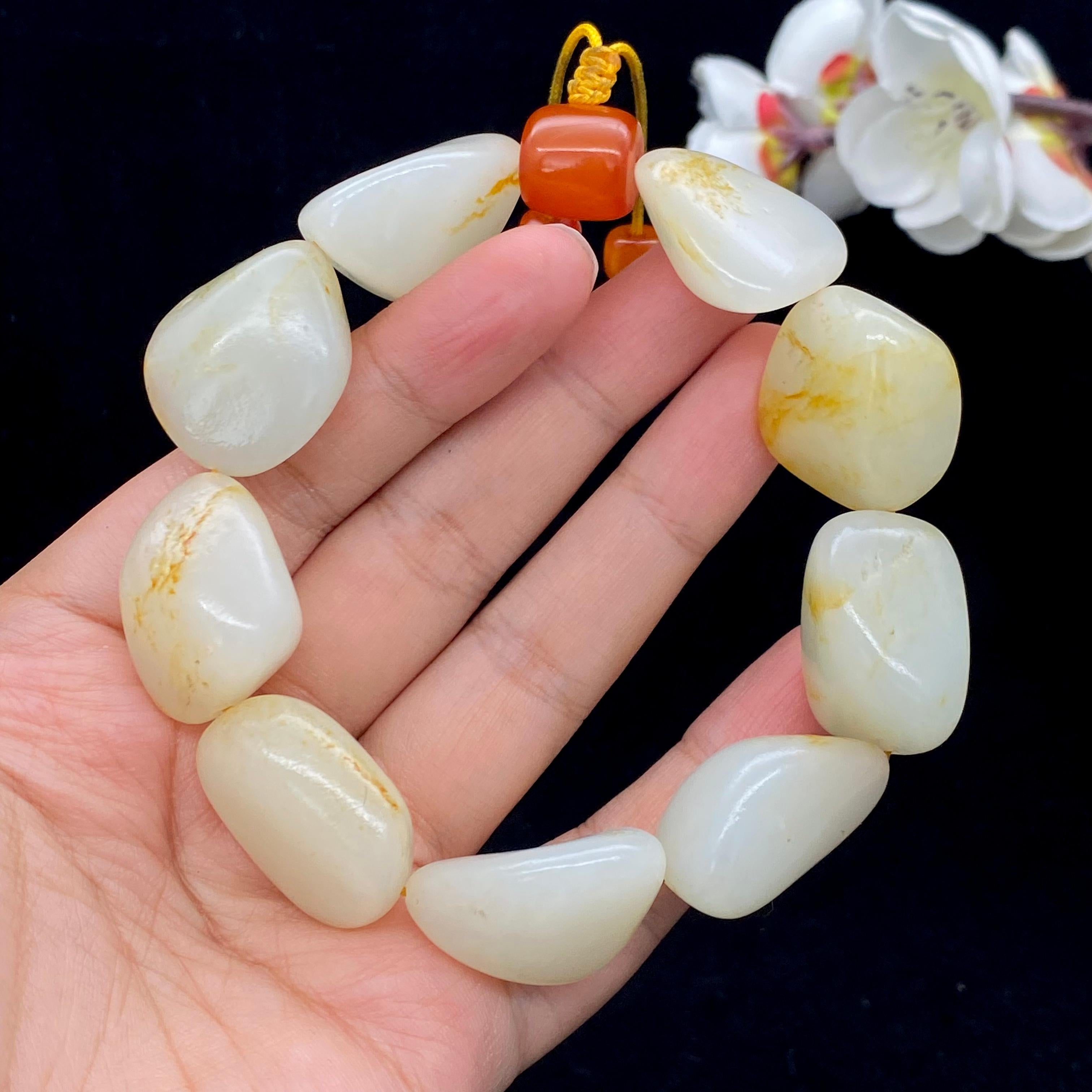 和田玉洒金皮籽料【精品手串】（106g）