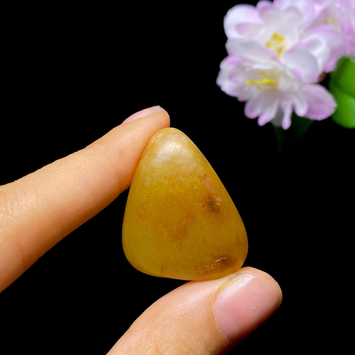 和田玉黄皮籽料挂件（22.0g）