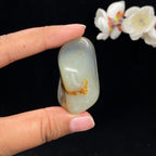 和田玉青花带洒金皮籽料（42.3g）
