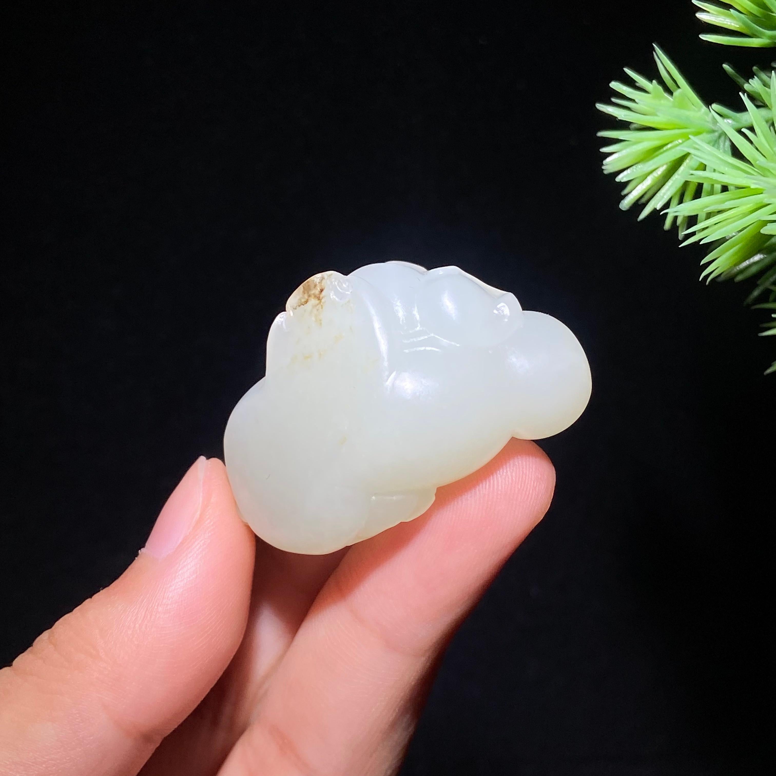 和田玉籽料生肖猪挂件（26.9g）