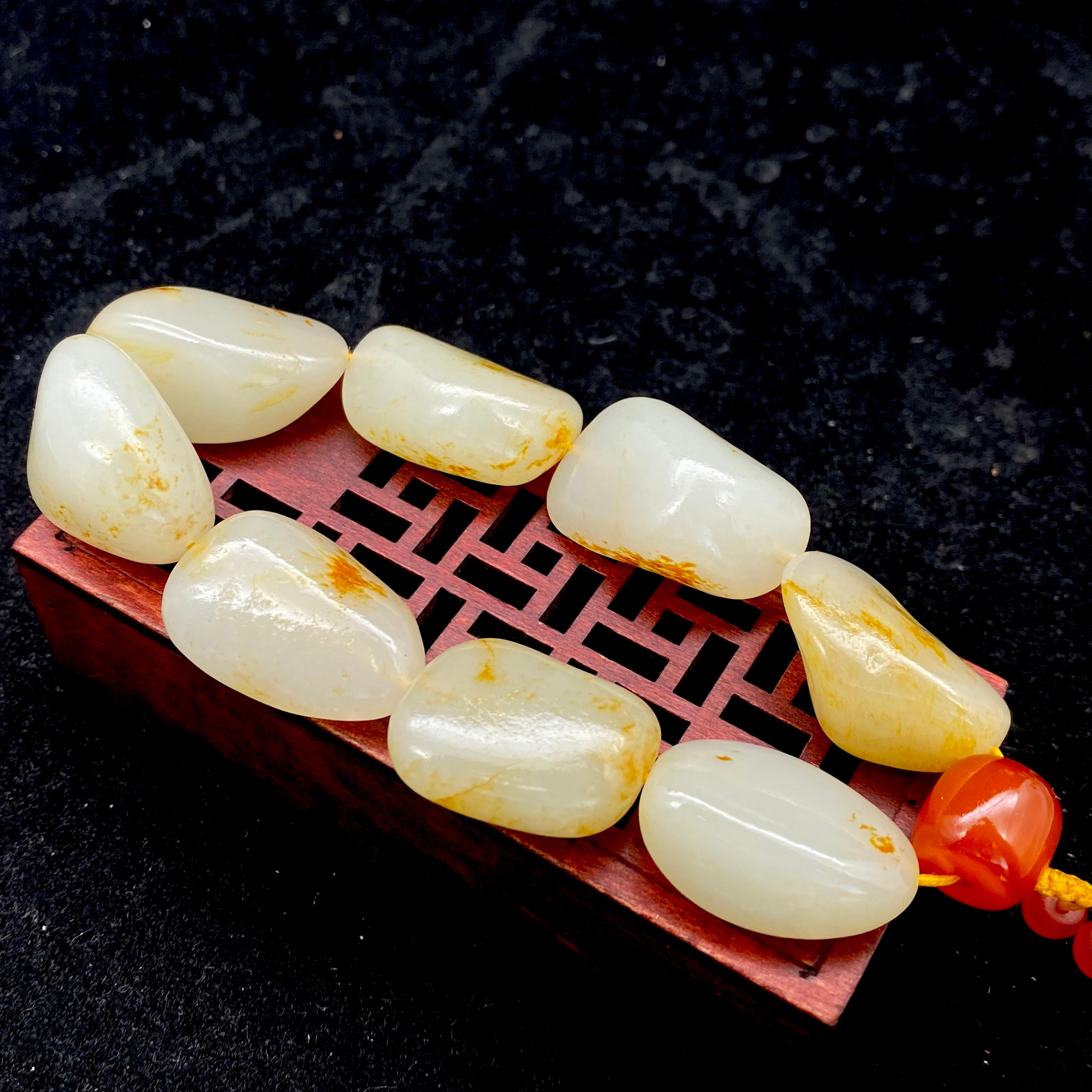 和田玉洒金皮【精品手串】（81g）