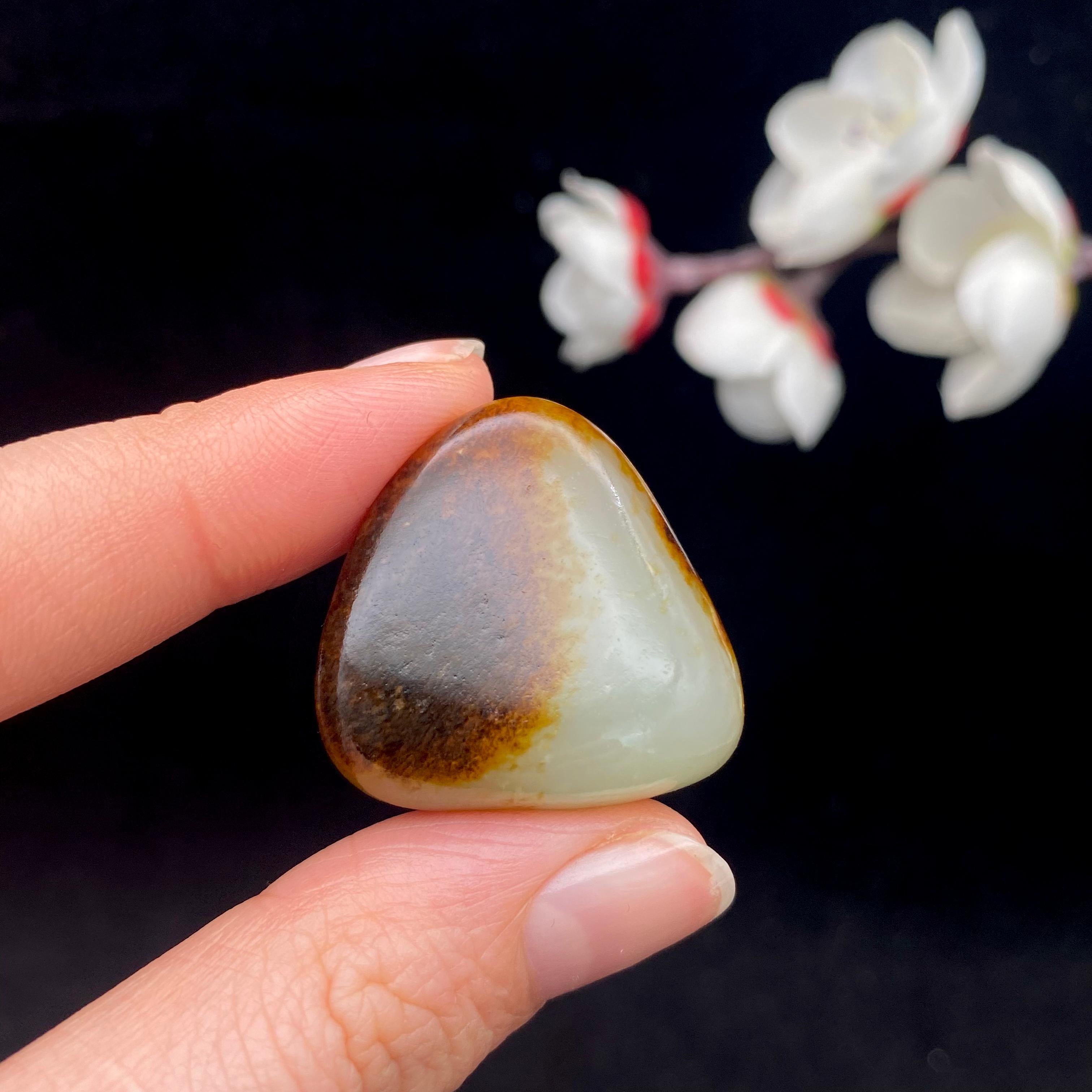 和田玉聚红皮籽料吊坠籽（13.8g）