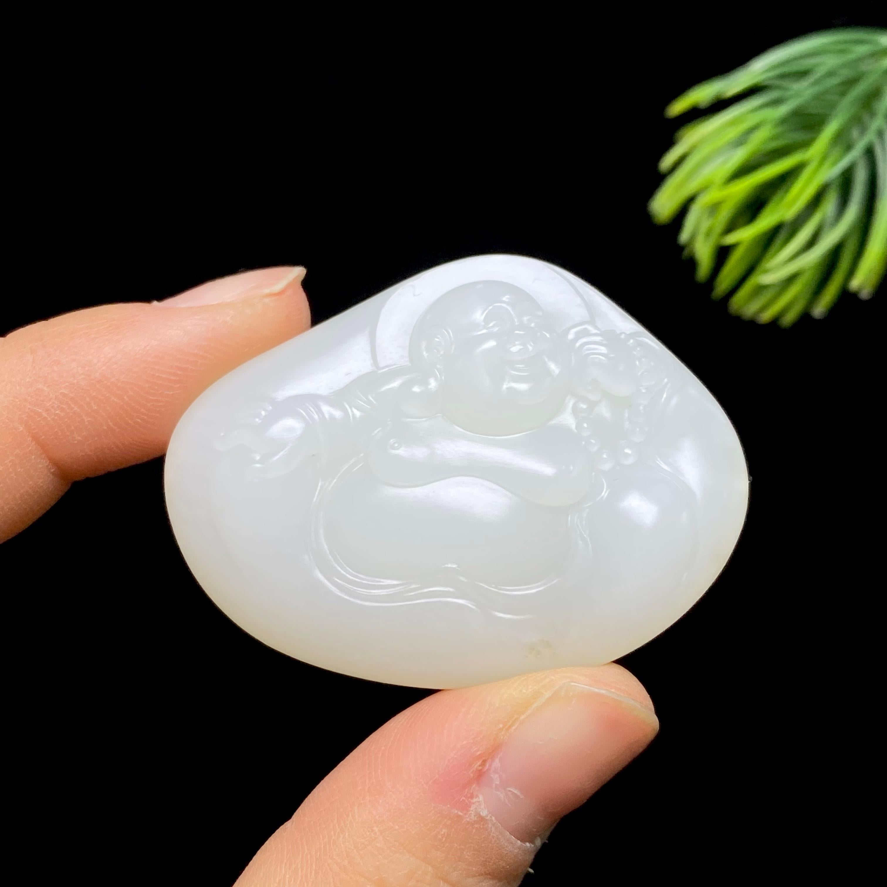 和田玉籽料佛公（31.9g）