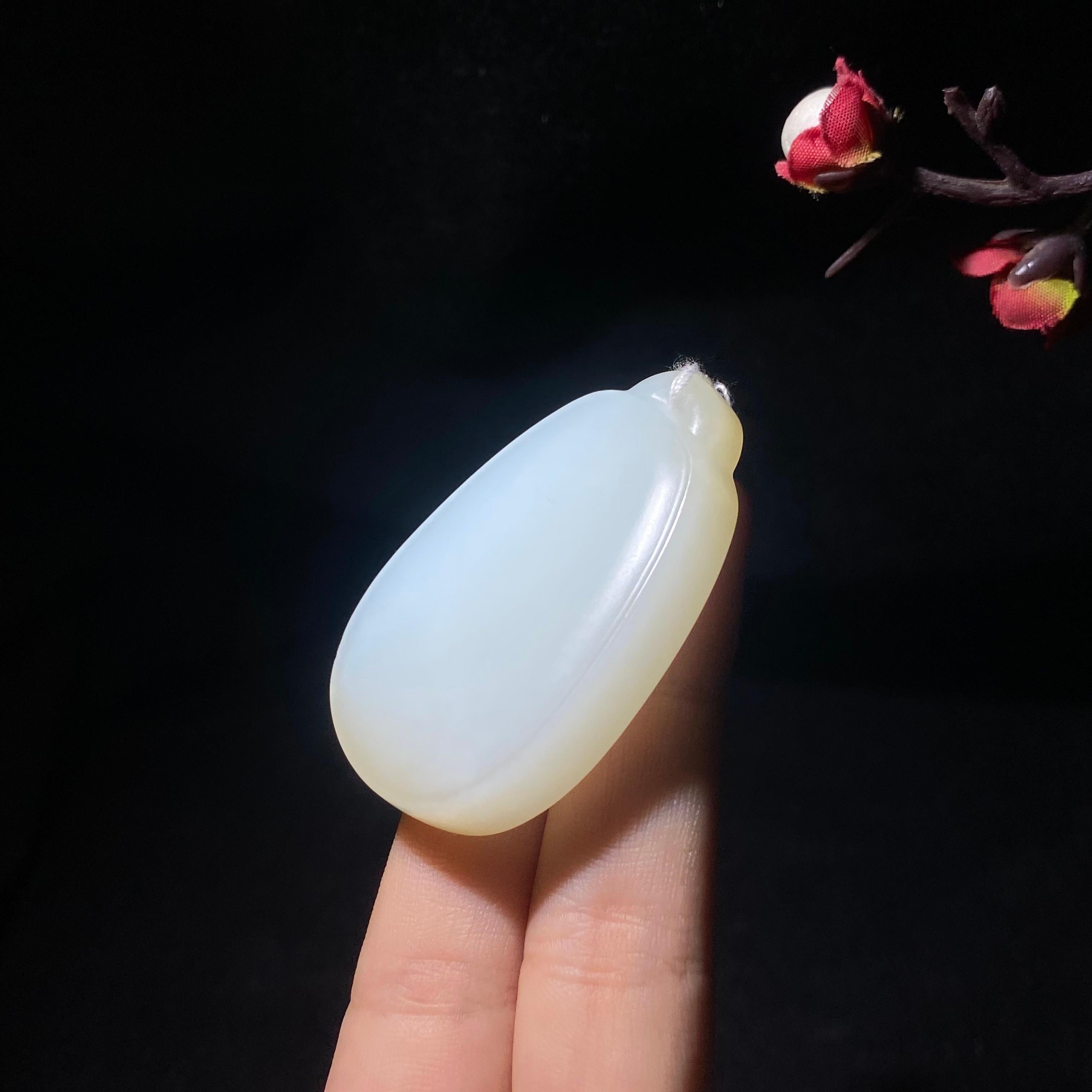 高品质新疆且末糖白玉无事牌（34.3g）
