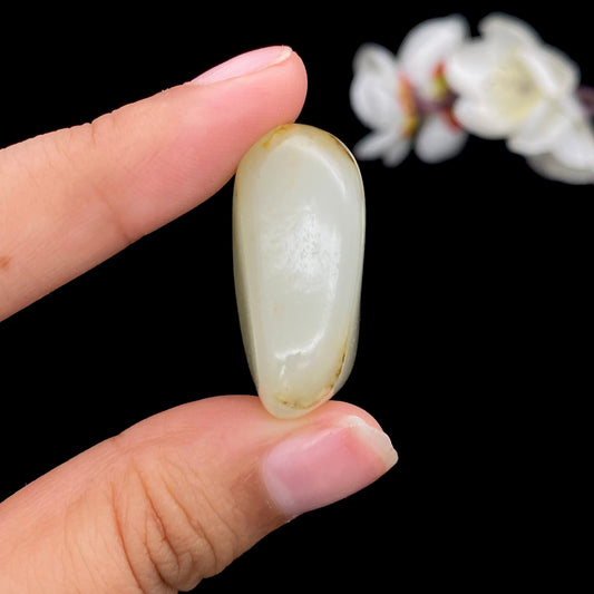 和田玉-白玉籽料原石（19.7g）