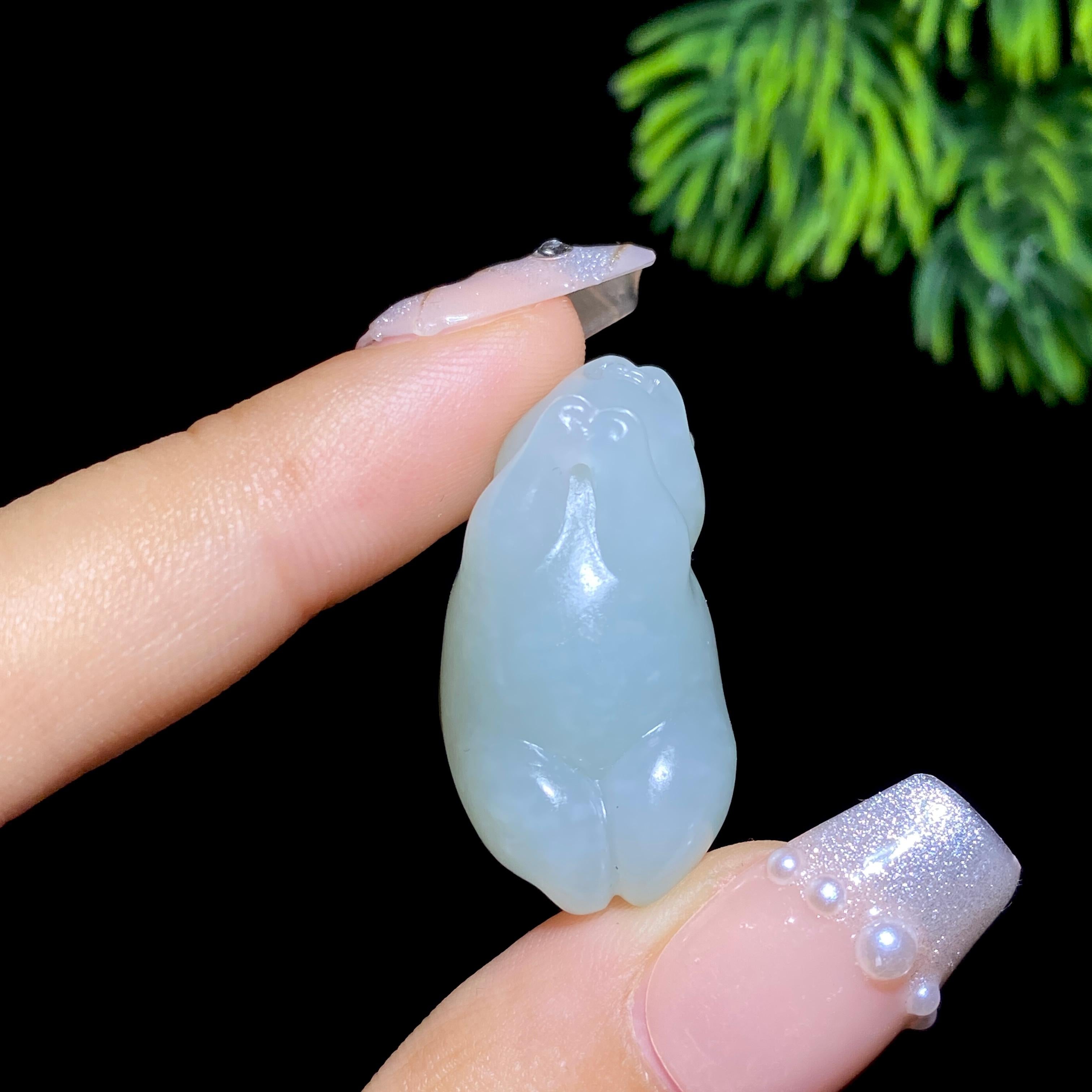 和田玉籽料兔子挂件（12.9g）