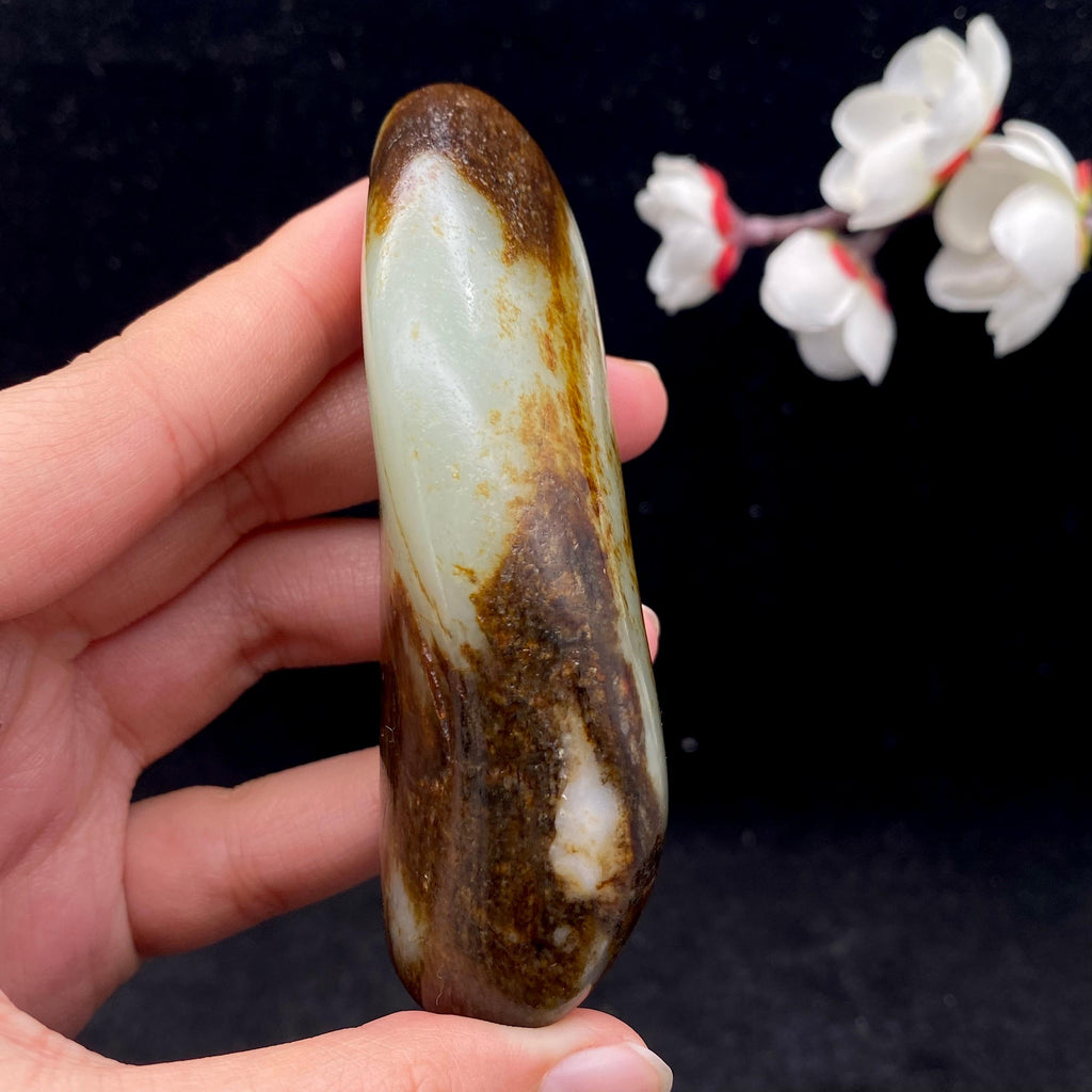 和田玉聚黄皮籽料手把件（117.6g）