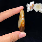 和田玉聚红皮籽料挂件（25.9g）