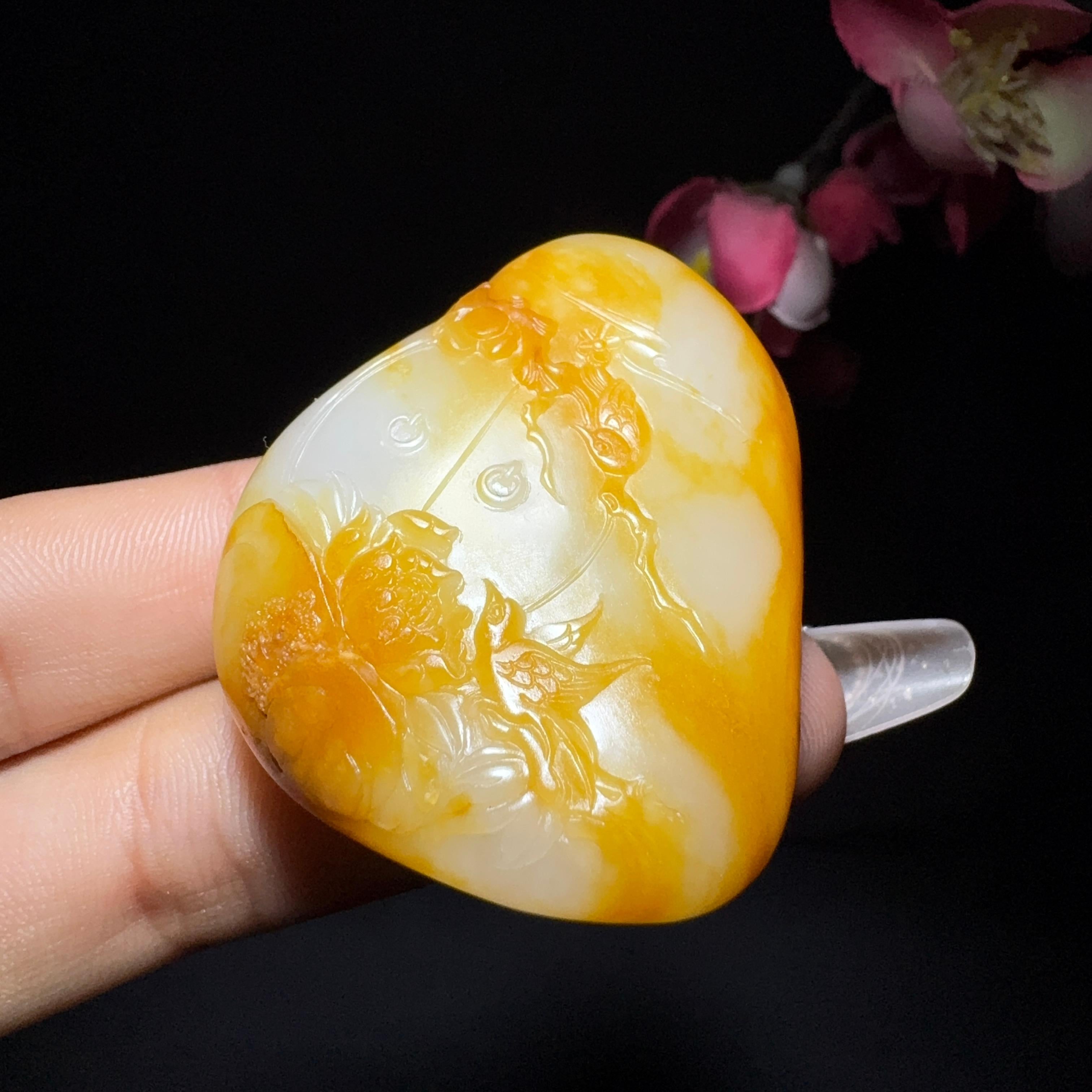 和田玉籽料挂件（49.3g）