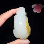 秒杀和田玉籽料手把件貔貅（125.0g）