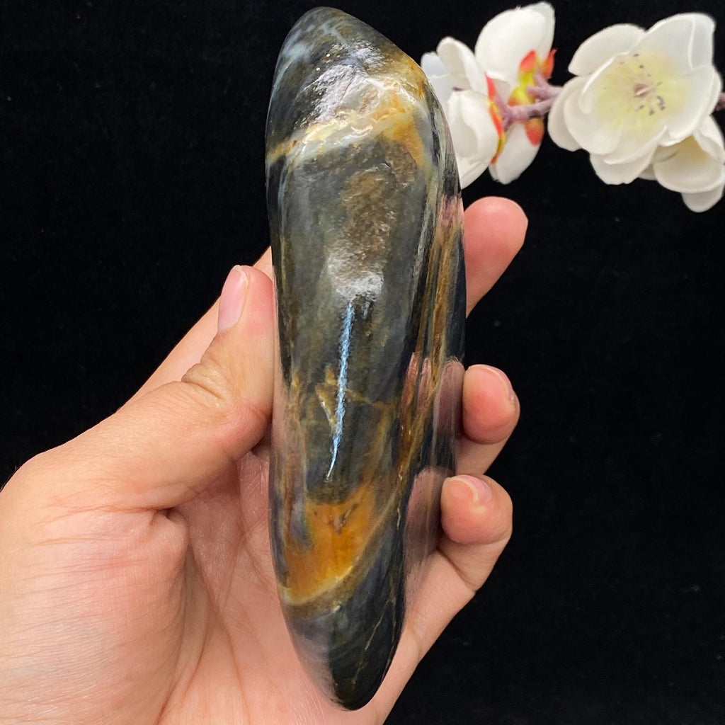 和田玉青花带黄皮籽料摆件（574.1g）