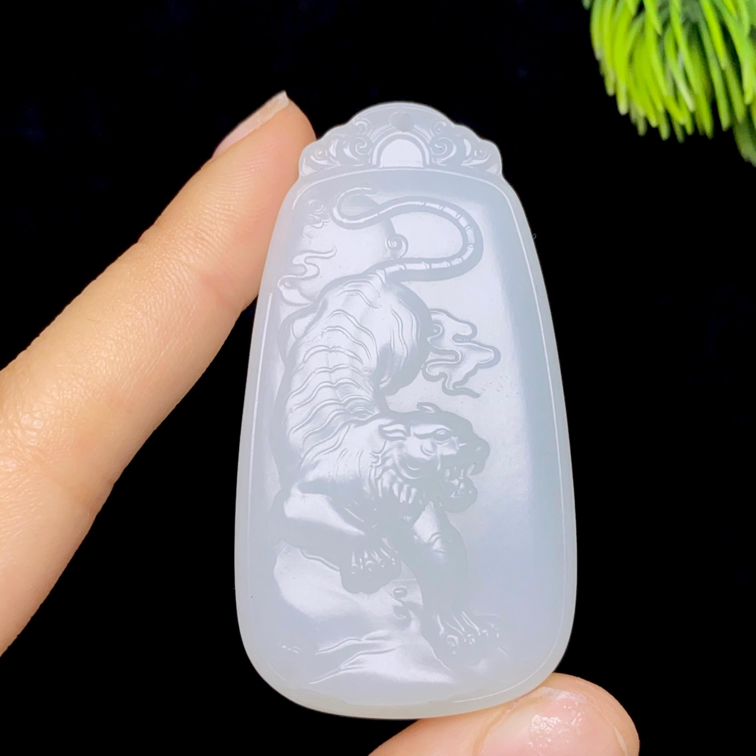 和田玉白玉下山虎（46.0g）