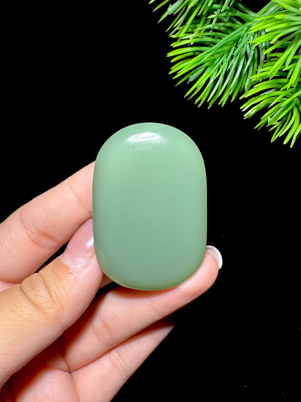 和田玉沙枣青无事牌（26.5g）