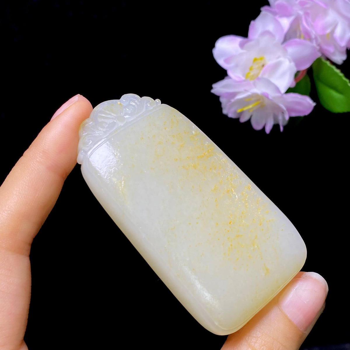 和田玉籽料无事牌（72.5g）