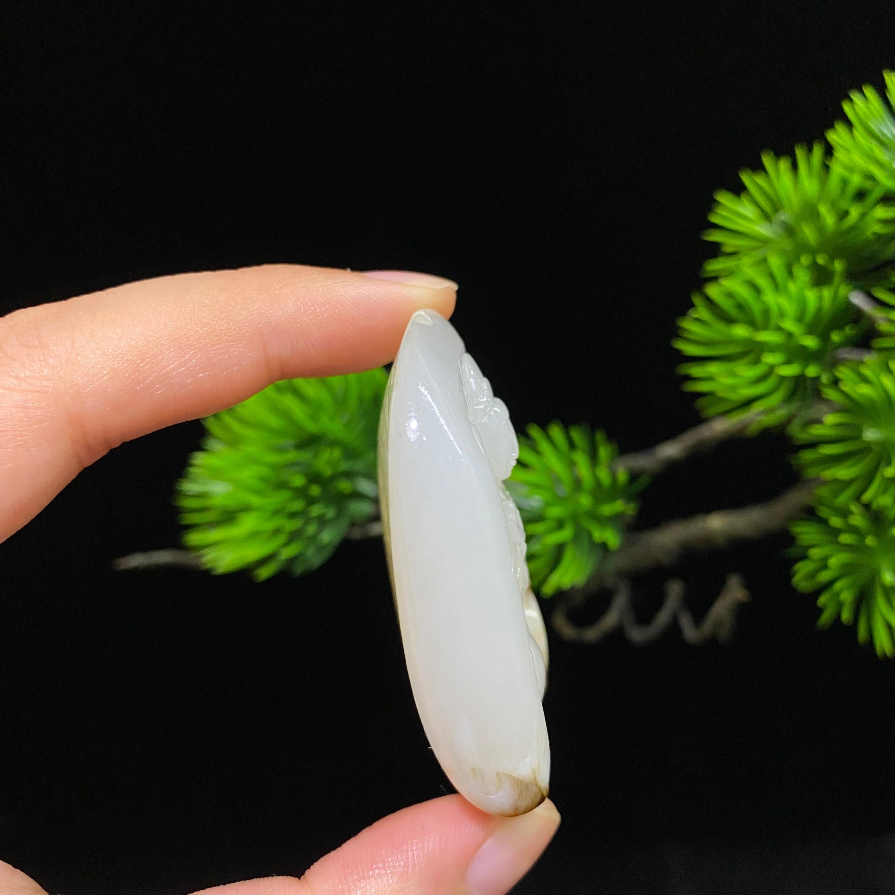 和田玉籽料观音（54.0g）