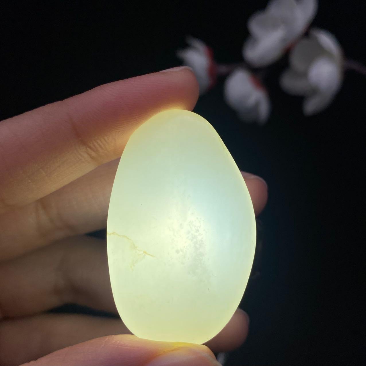 和田玉白玉籽料（17.7g）