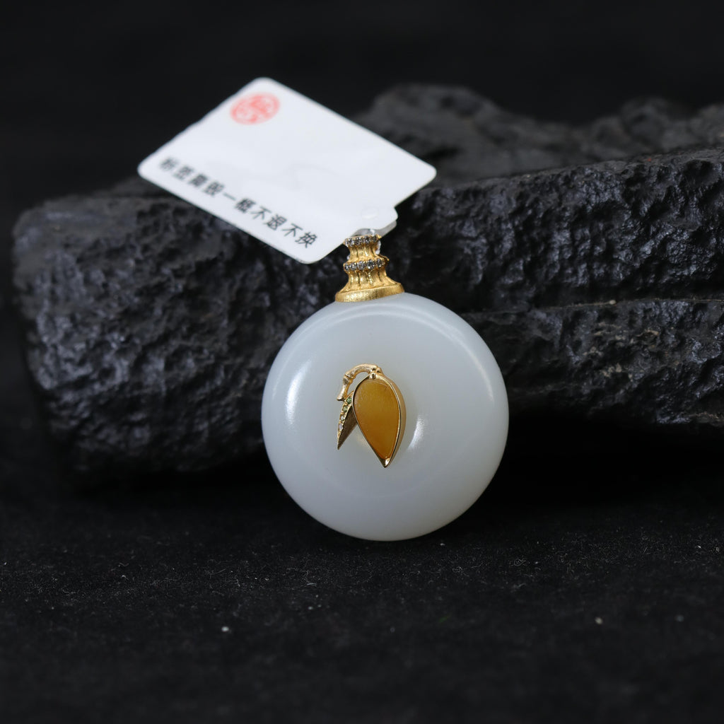 和田玉白玉镶金叶饰平安扣吊坠（13.3g）