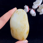 和田玉洒金皮籽料原石（154.5g）