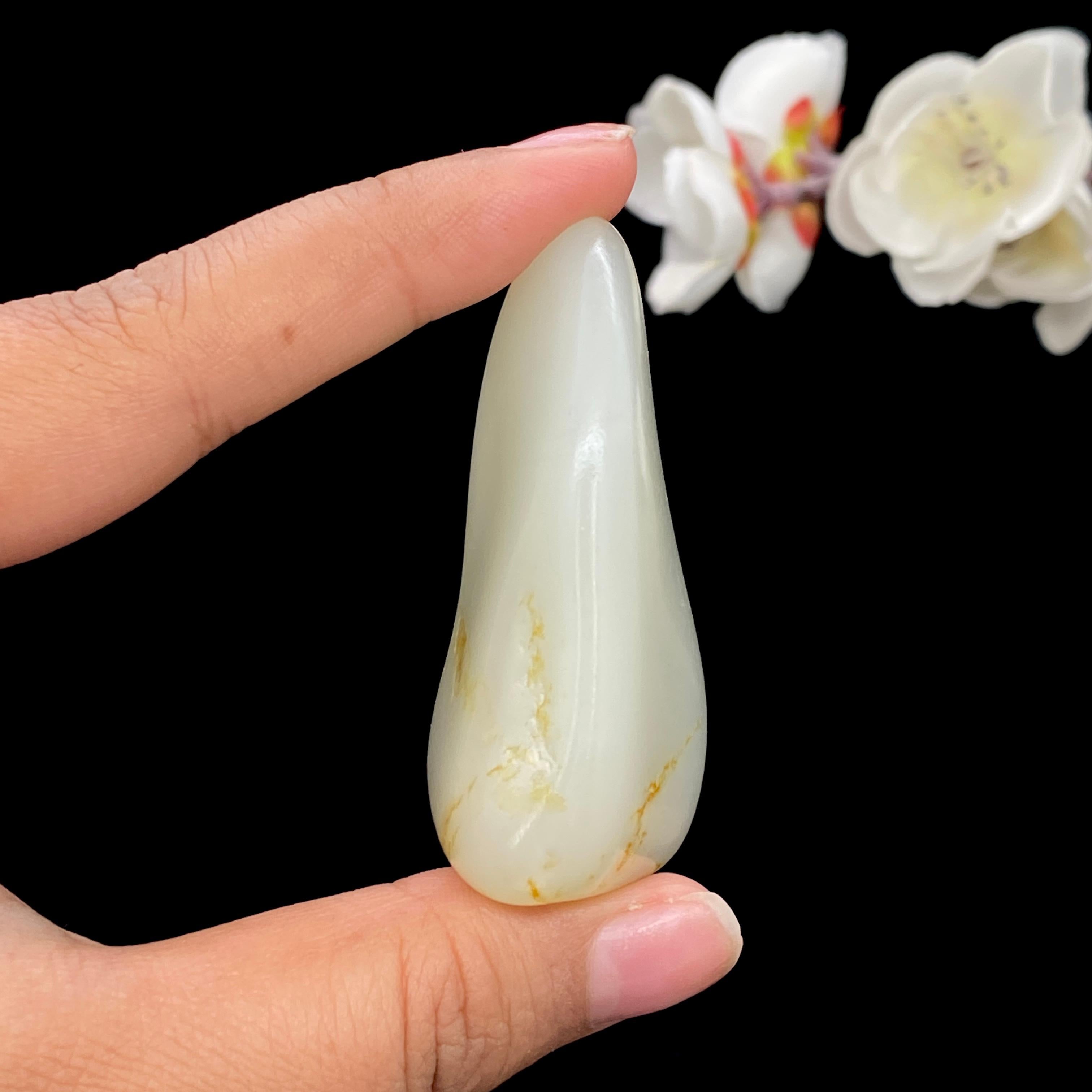 和田玉白玉带洒金皮籽料（66.7g）
