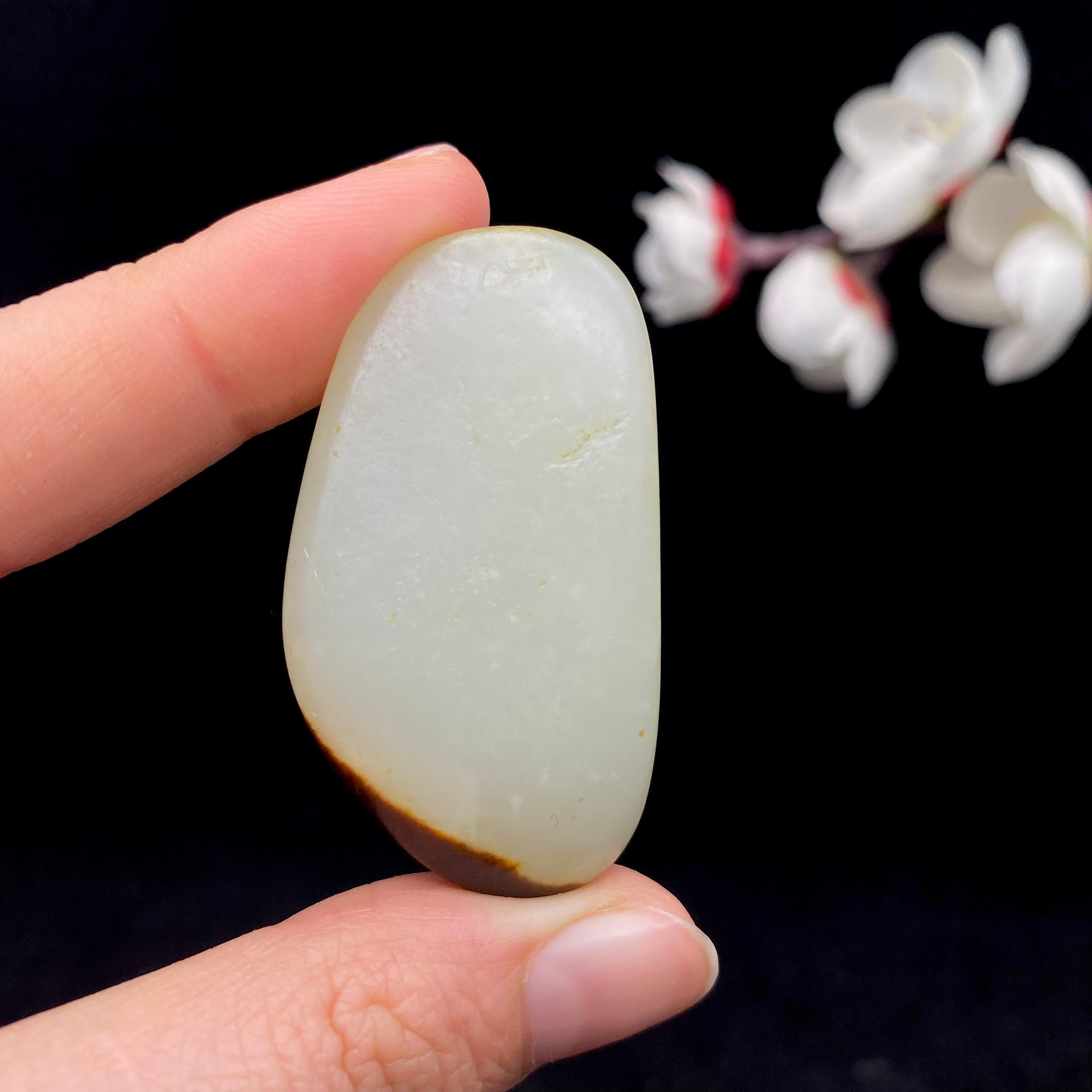 和田玉聚黄皮籽料（27.9g）