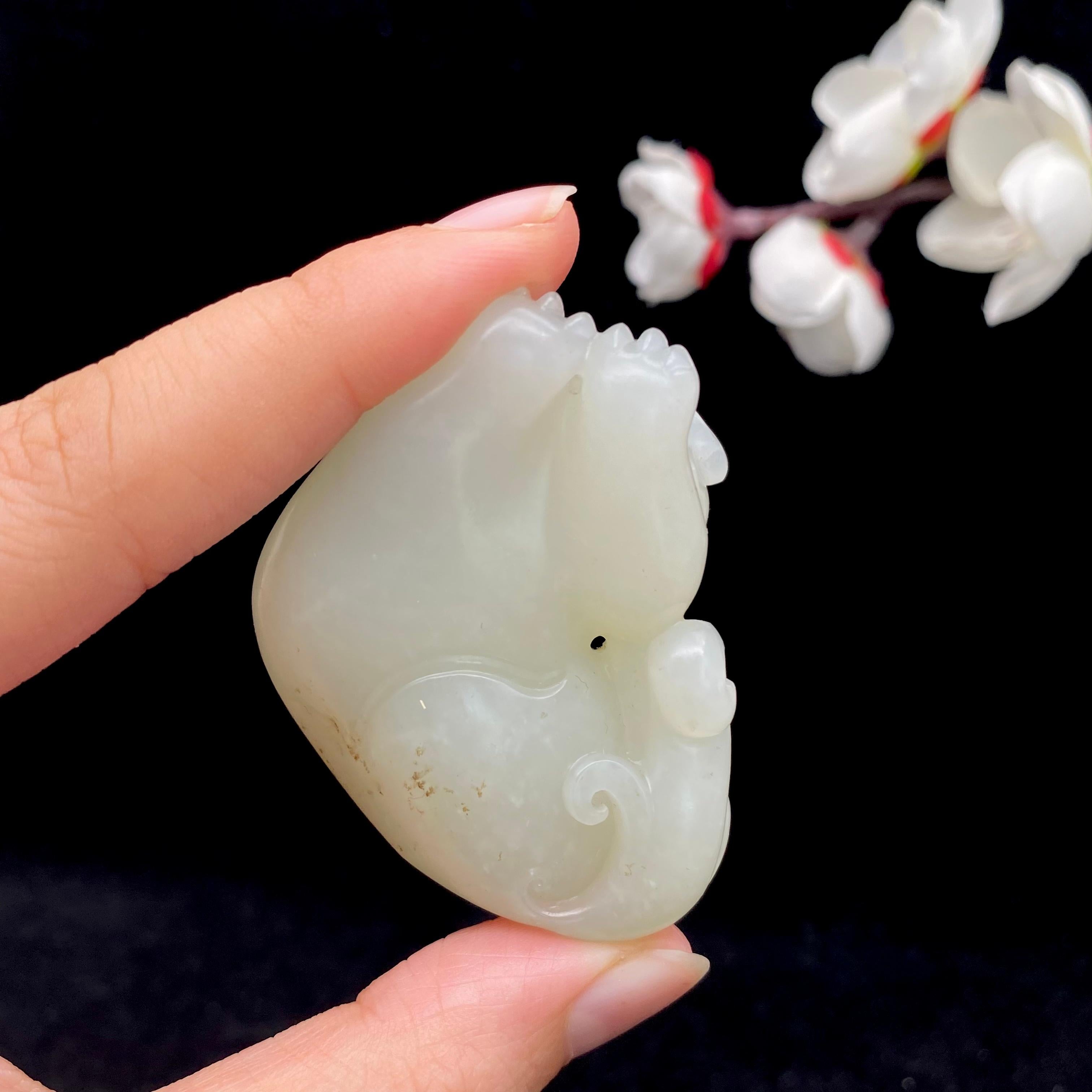 和田玉籽料【回头貔貅】（71g） – 厚德载玉