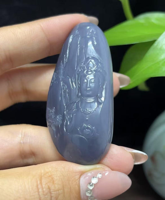 和田玉紫罗兰山水观音（29.5g）