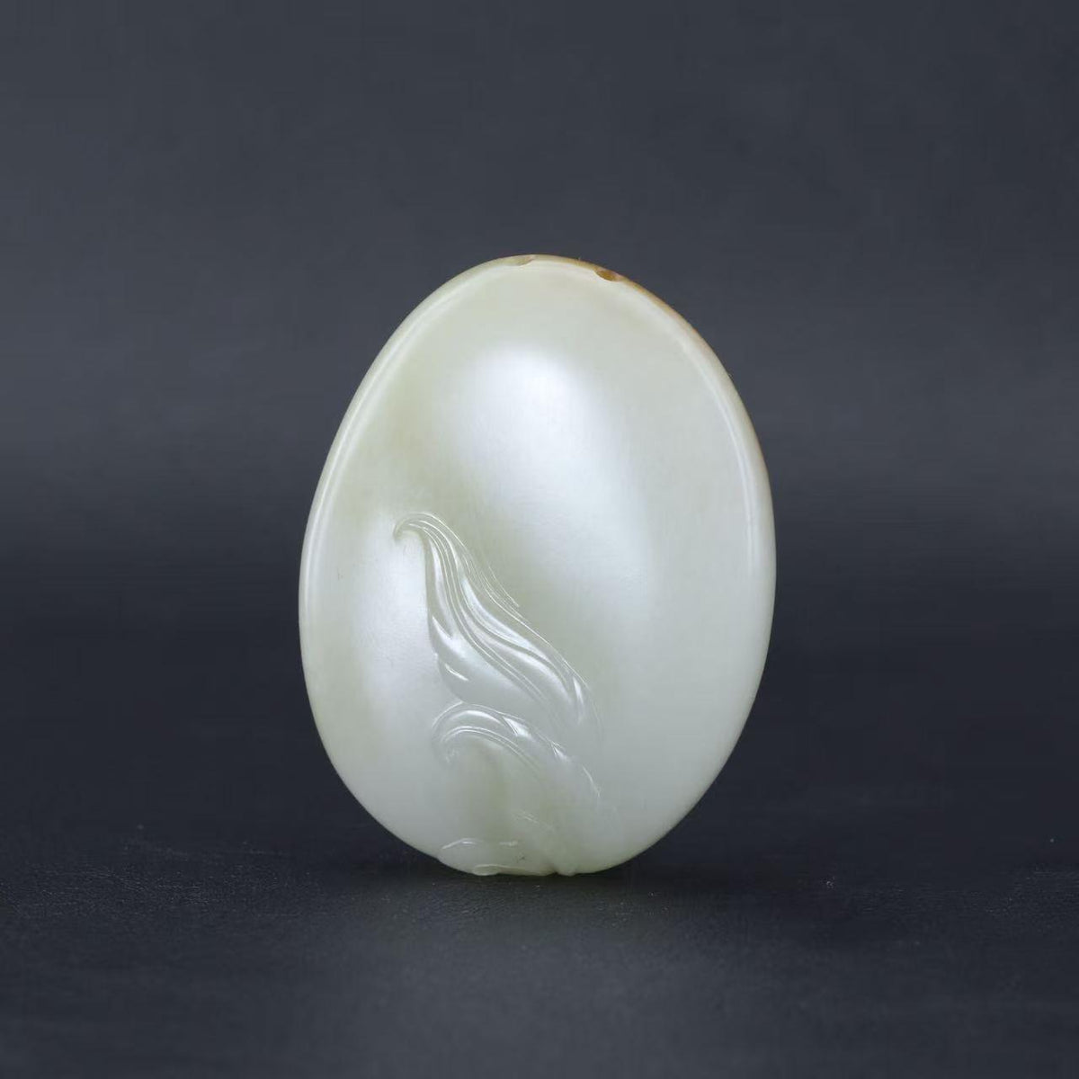 和田玉籽料红皮玉牛挂件（36.7g）