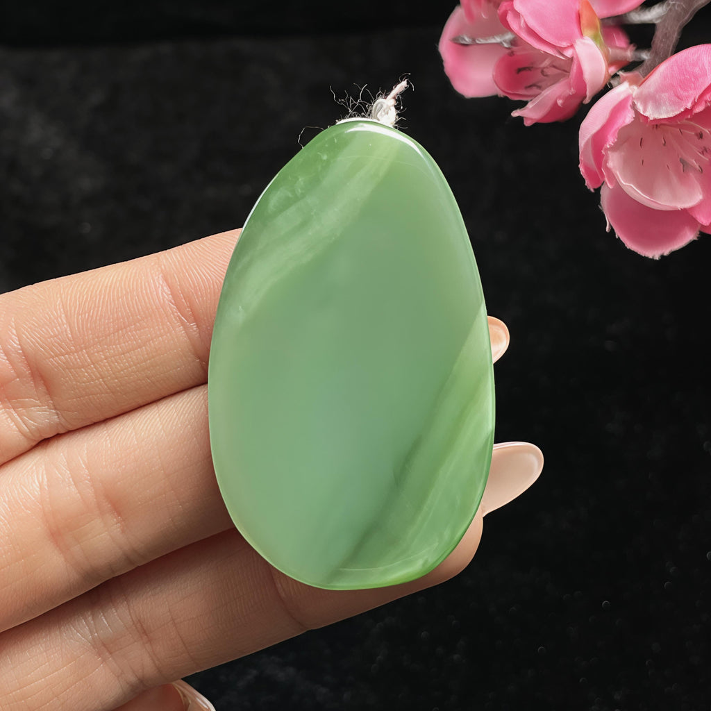 和田玉碧玉粉青猫眼观音挂件（33.7g）