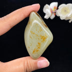 和田玉洒金皮籽料手把件（74g）