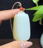新疆和田玉且末糖羊脂玉平安无事牌（30.82g）