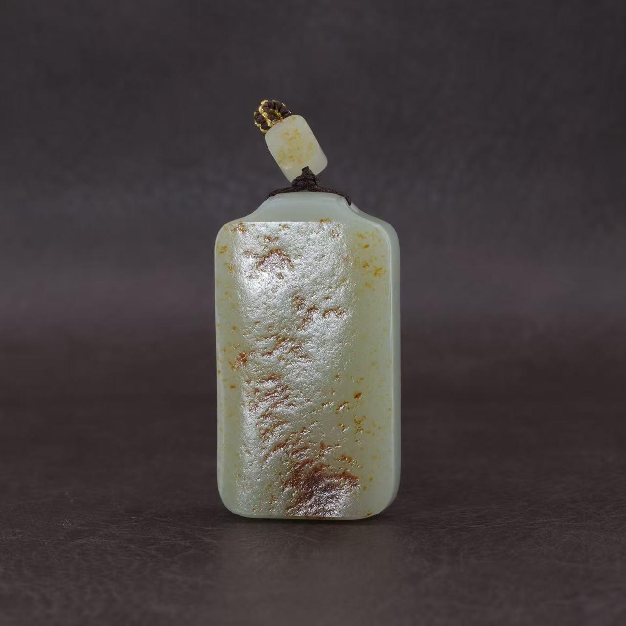 和田玉洒金皮无事牌（59.4g）