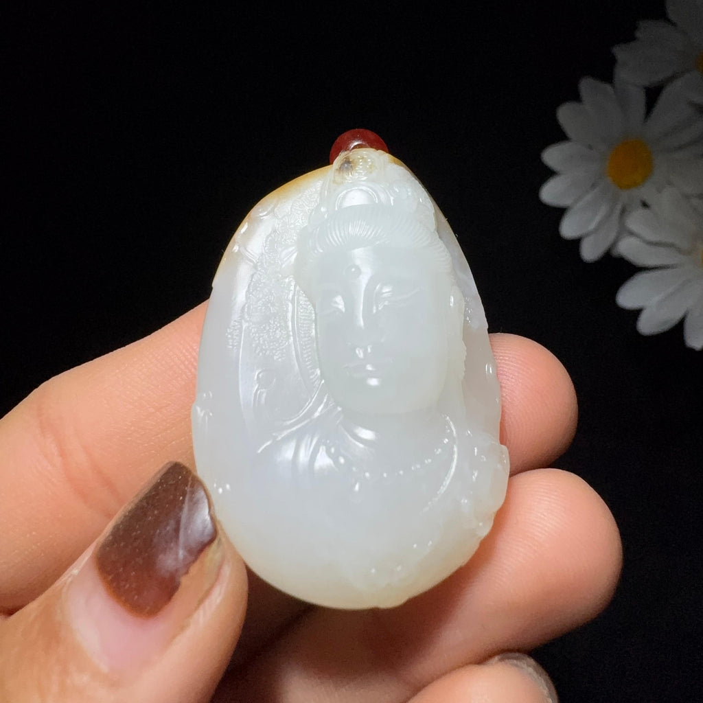 和田玉籽料观音（28.3g）